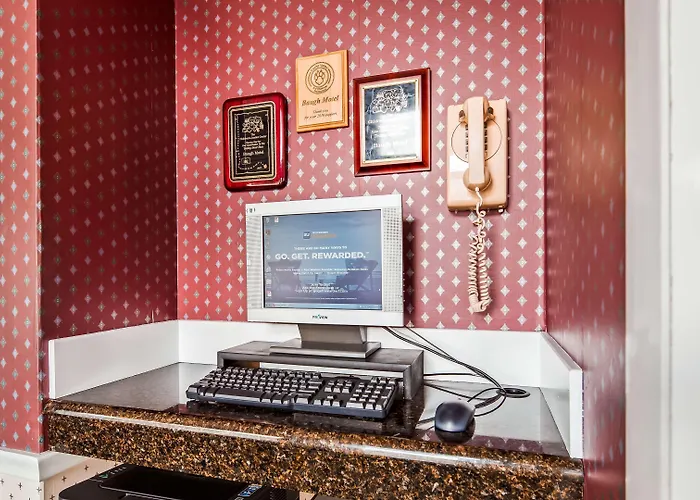 Baugh Motel, Surestay Collection By Best Western Logan
