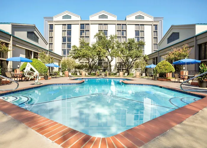 Doubletree By Hilton Dfw Airport North