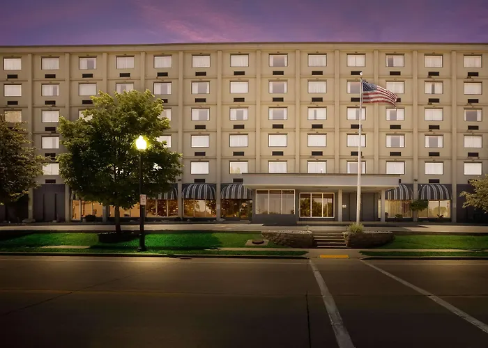 Best Western Riverfront Inn Marinette