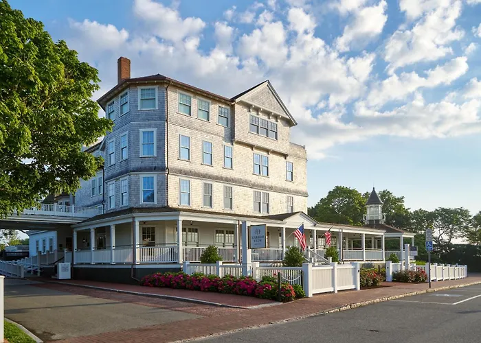 Harbor View Hotel