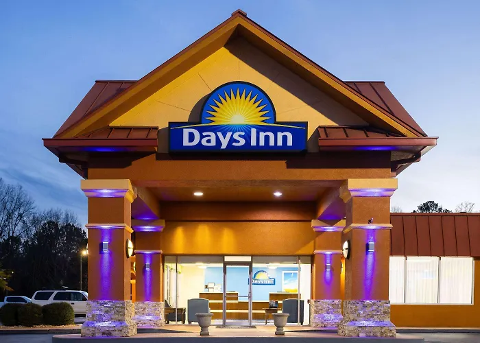 Days Inn By Wyndham Forsyth