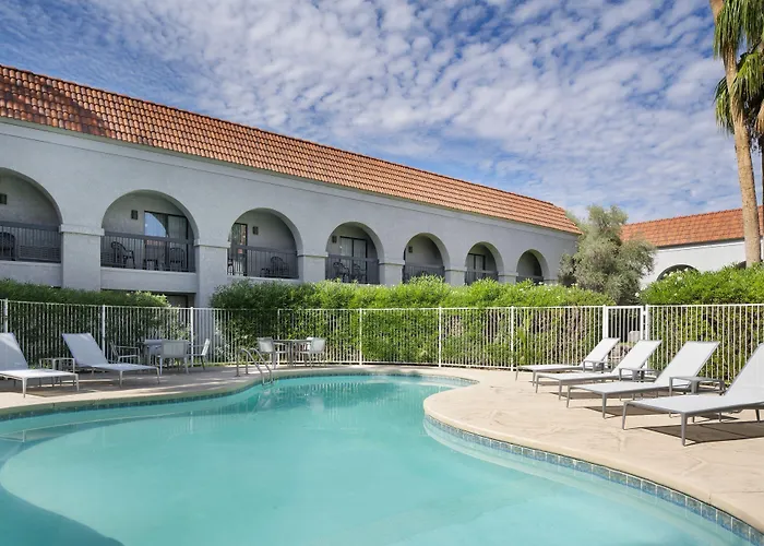 Four Points By Sheraton Tucson Airport