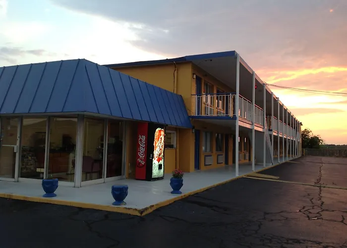 Belmont Inn And Suites