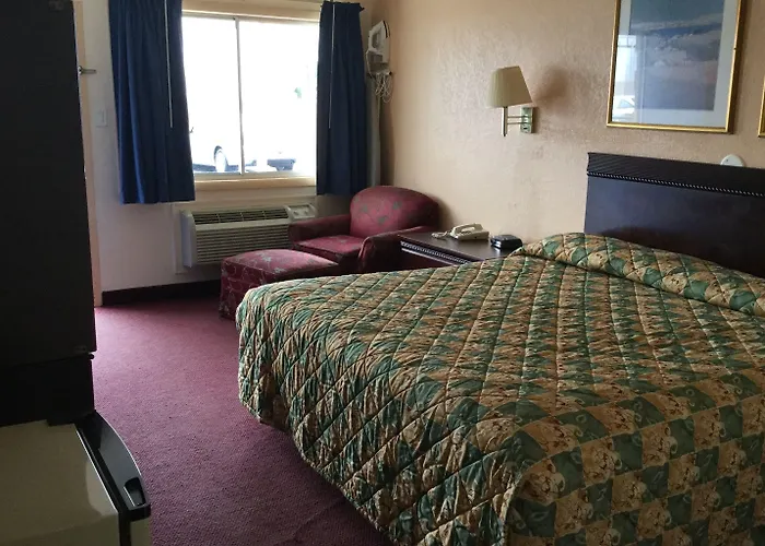 Belmont Inn And Suites Hampton