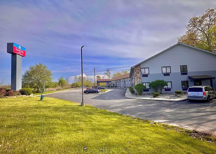 Best Western Fremont Angola I-80 90 Toll Road
