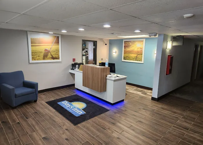 Days Inn By Wyndham Sioux Falls Airport