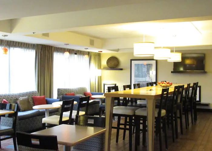 Hampton Inn Chicago-O'Hare International Airport