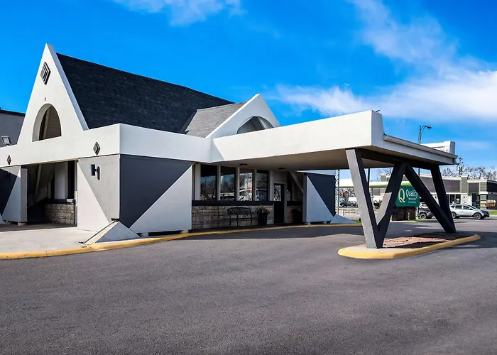 Quality Inn & Suites Council Bluffs - Omaha East