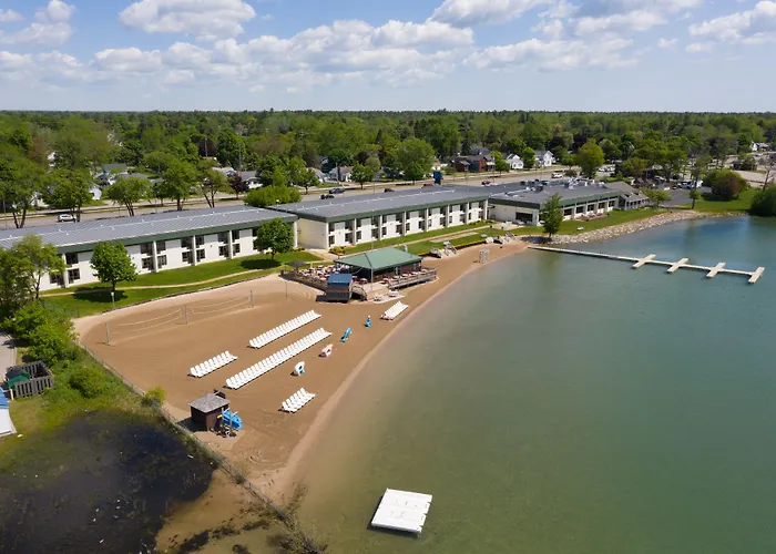 Tawas Bay Beach Resort & Conference Center