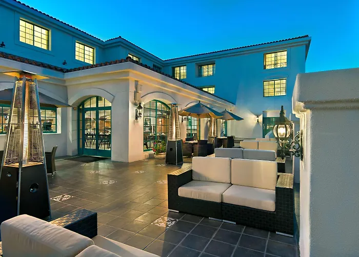 Doubletree By Hilton San Pedro Hotel Long Beach