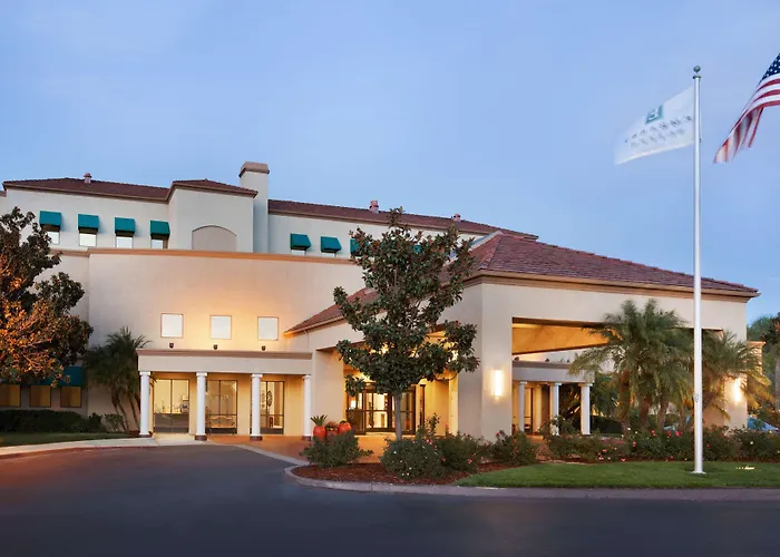 Embassy Suites By Hilton Valley Wine Country