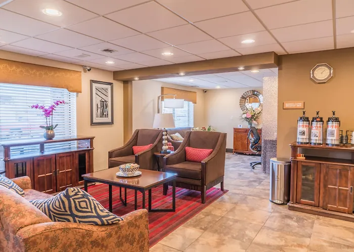 Best Western Inn & Suites Ontario