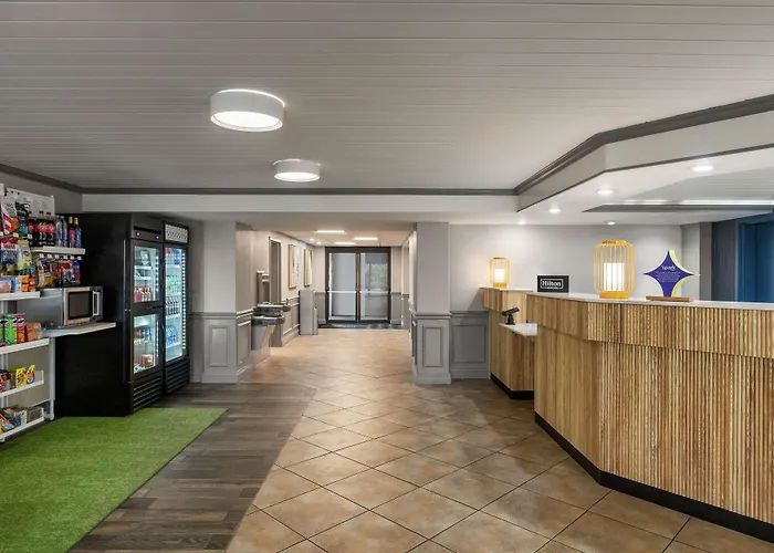 Spark By Hilton Sarasota Siesta Key Gateway Point O'Rocks