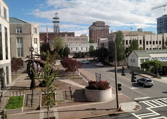Downtown Inn