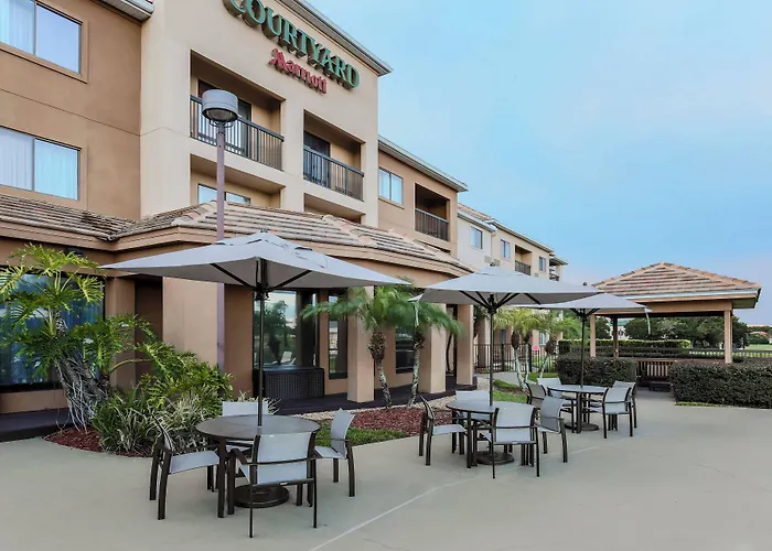 Courtyard By Marriott Orlando Lake Mary North