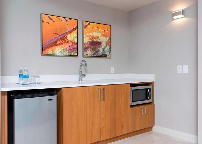 Sonesta Hotel Grand Rapids Airport Kentwood
