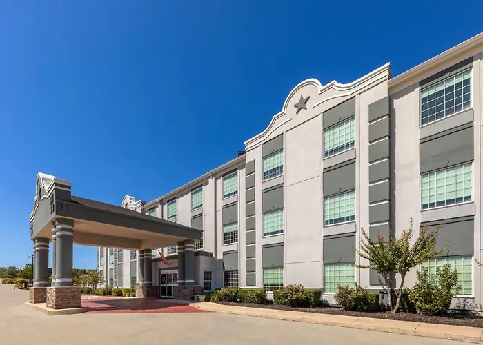 Super 8 By Wyndham San Antonio/Alamodome Area