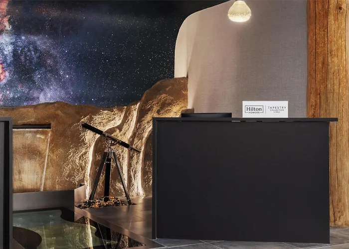 Starlite Yellowstone, Tapestry Collection By Hilton West Yellowstone