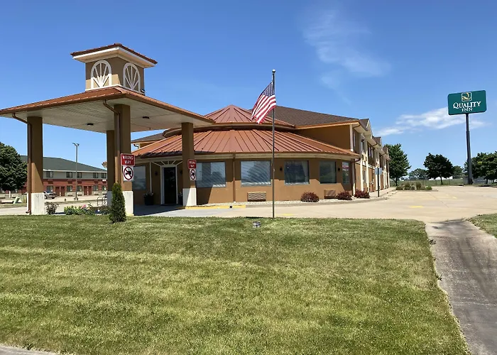 Quality Inn Morton At I-74