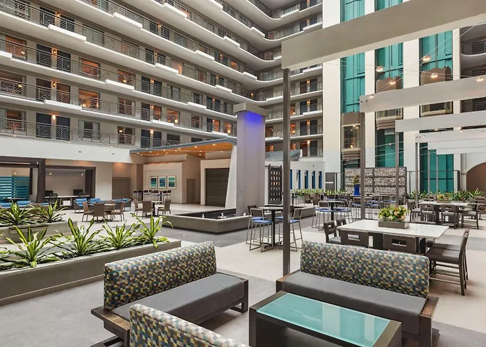 Embassy Suites By Hilton Miami International Airport