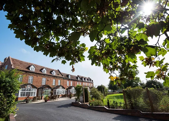 Worcester Bank House Hotel Spa & Golf; BW Premier Collection Bransford