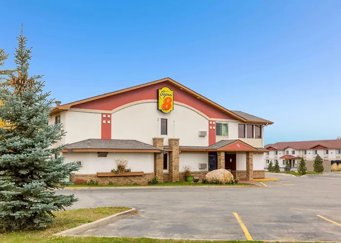Super 8 By Wyndham Bemidji Mn