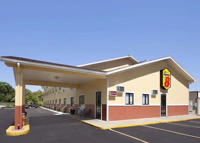 Super 8 By Wyndham Fremont Ne