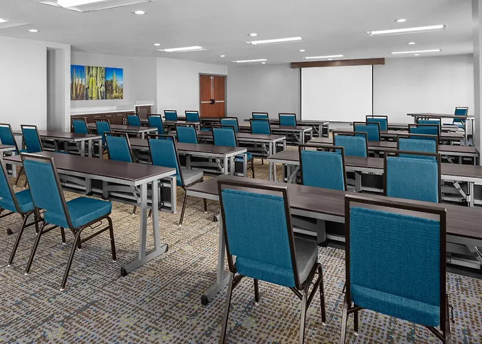 Hampton Inn Phoenix - Biltmore