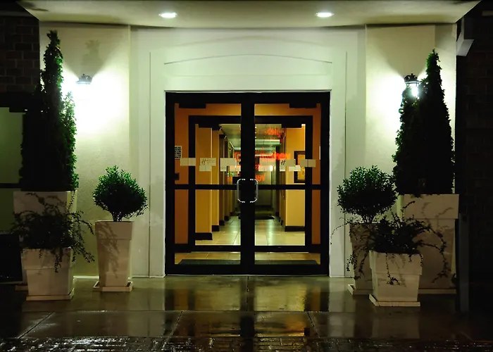 Holiday Inn Express - Delafield By Ihg