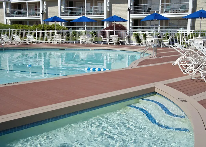 Hyannis Harbor Hotel (Adults Only)
