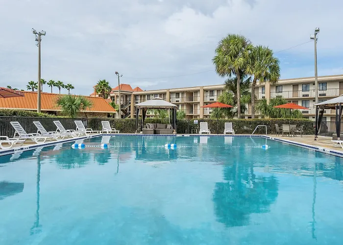 Quality Inn & Suites Kissimmee Near Main Gate