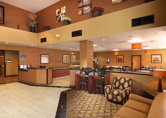 Crystal Inn Hotel & Suites - West Valley City
