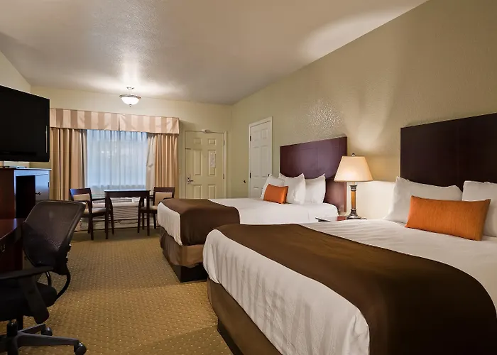 Best Western Plus Bayshore Inn Eureka