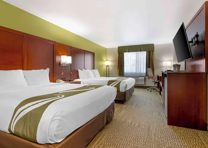 Quality Inn & Suites Stoughton - Madison South