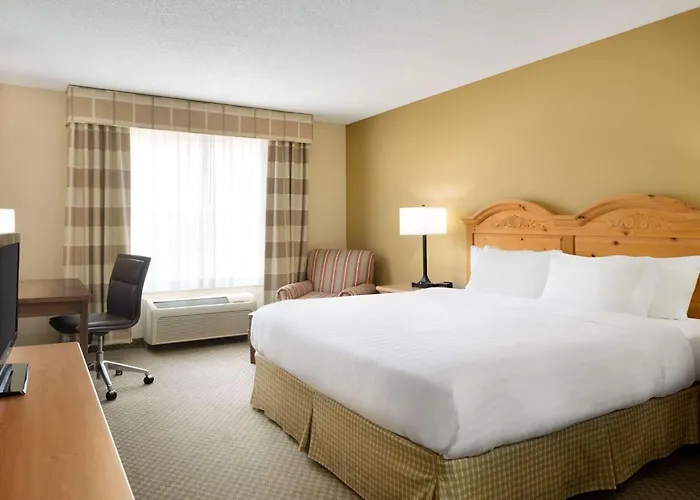 Country Inn & Suites By Radisson, Grinnell, Ia