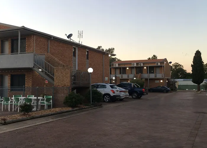 Spa Village Motel