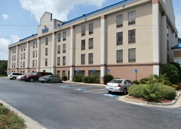 Comfort Inn & Suites Thomson