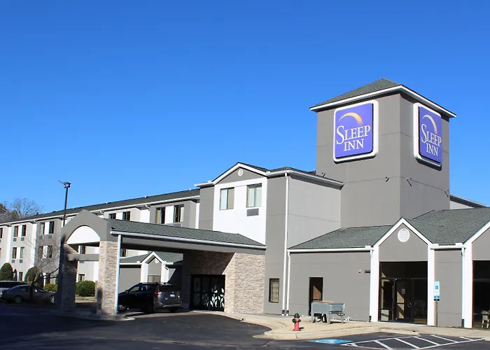 Clarion Pointe Wake Forest - Raleigh North