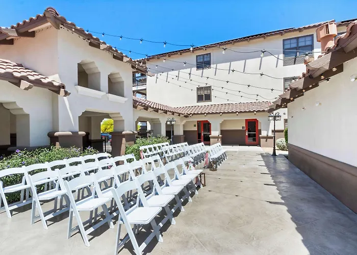 Hampton Inn & Suites Phoenix-Goodyear