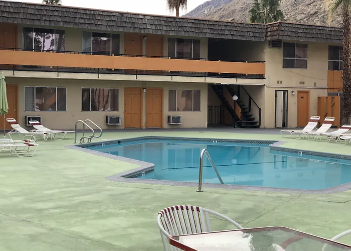Desert Lodge
