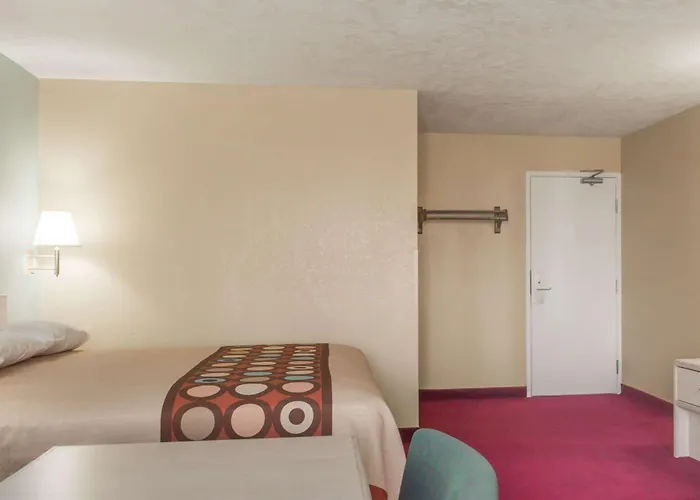 Super 8 By Wyndham Nephi