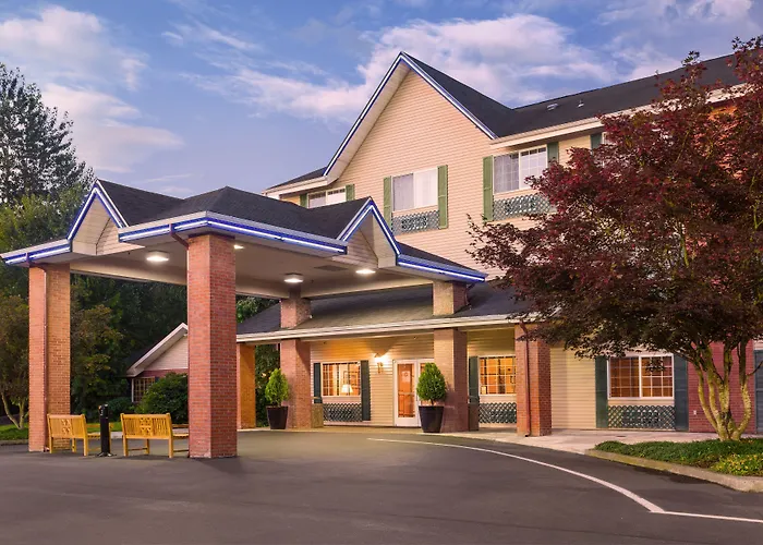 Comfort Inn & Suites Tualatin - Lake Oswego South
