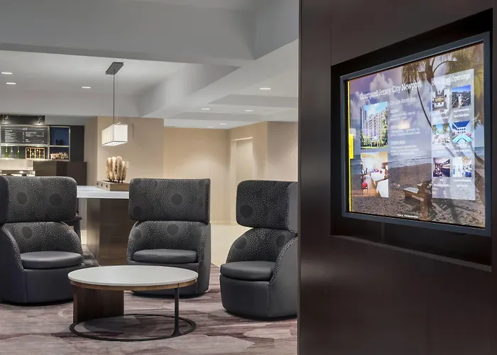 Courtyard By Marriott Jersey City Newport