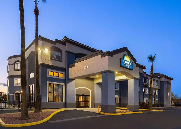 Days Inn & Suites By Wyndham Tucson/Marana