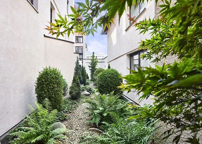 Hirsch Hotel