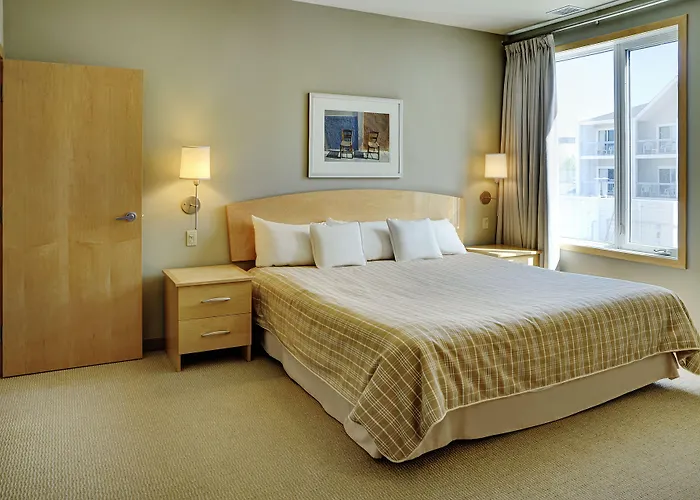 Lakeview Gimli Resort
