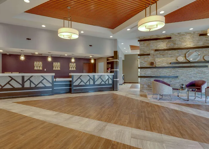 Drury Inn & Suites Overland Park