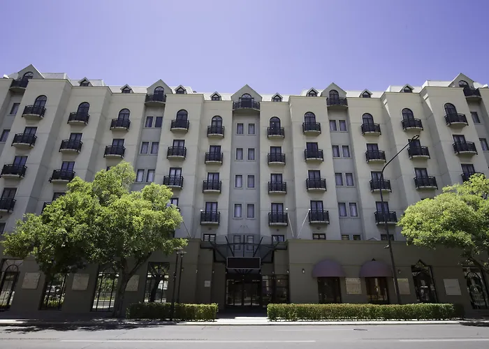 Frome Apartments