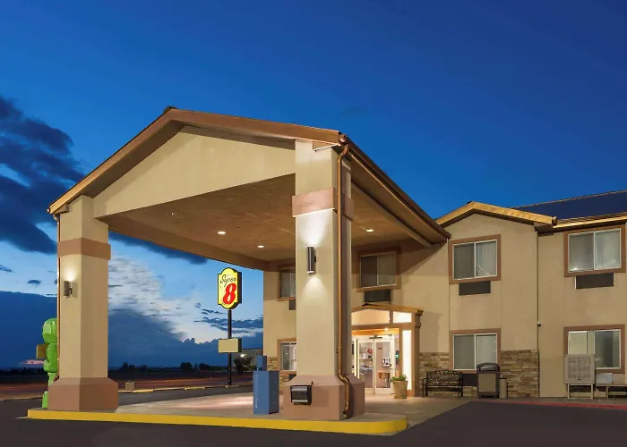 Super 8 By Wyndham Roswell