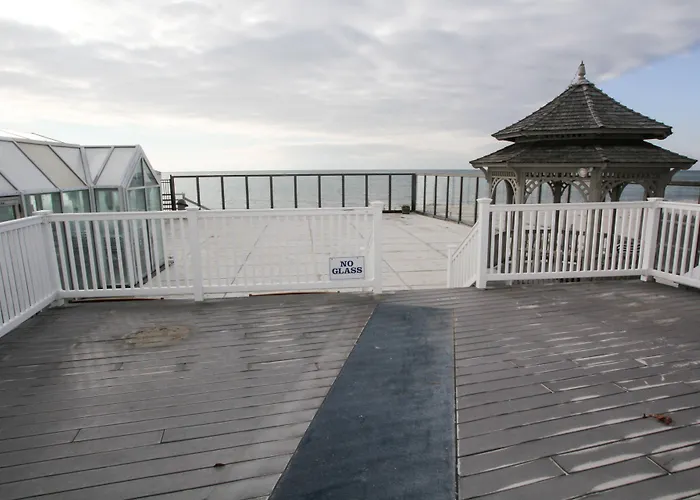 Ocean Club On Smuggler'S Beach South Yarmouth